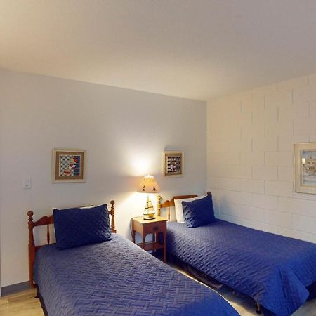 Atlantic Breeze By Jekyll Realty Apartment Jekyll Island Room photo