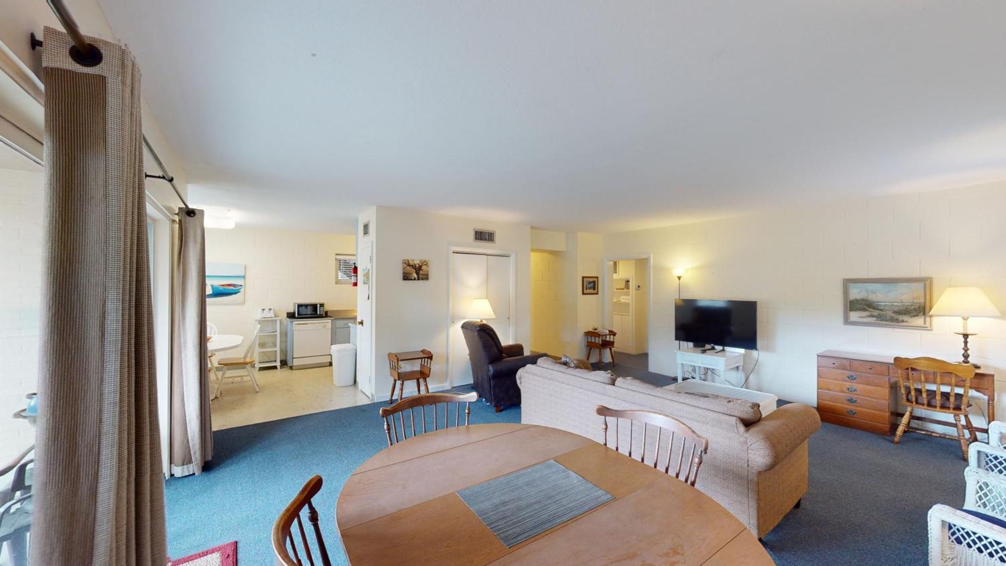 Atlantic Breeze By Jekyll Realty Apartment Jekyll Island Room photo