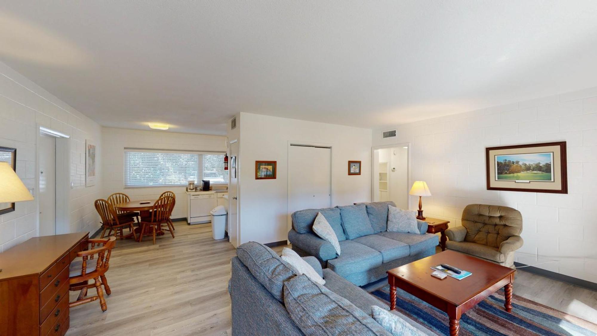 Atlantic Breeze By Jekyll Realty Apartment Jekyll Island Room photo